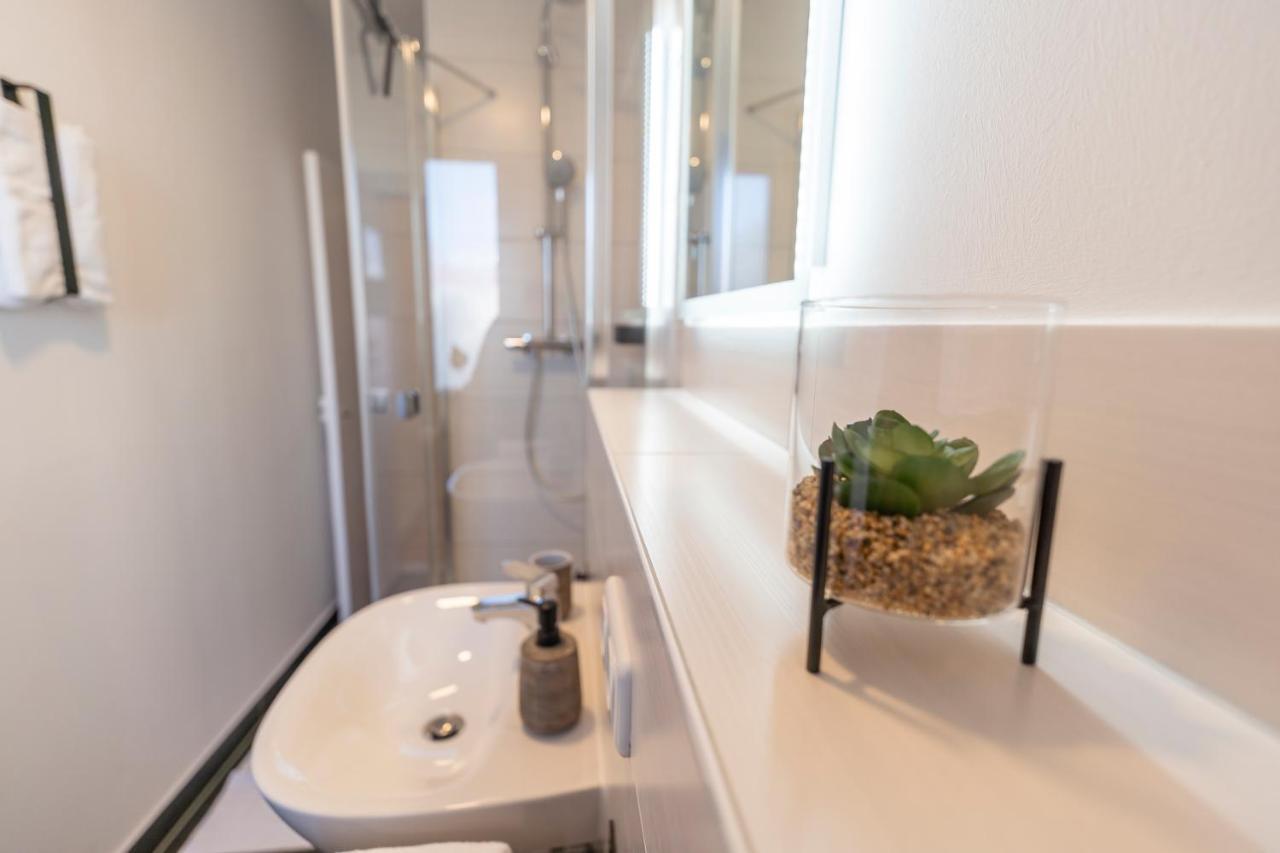 Rr - Central Apartment 80Qm - Balcony - Washer Magdeburgo Esterno foto