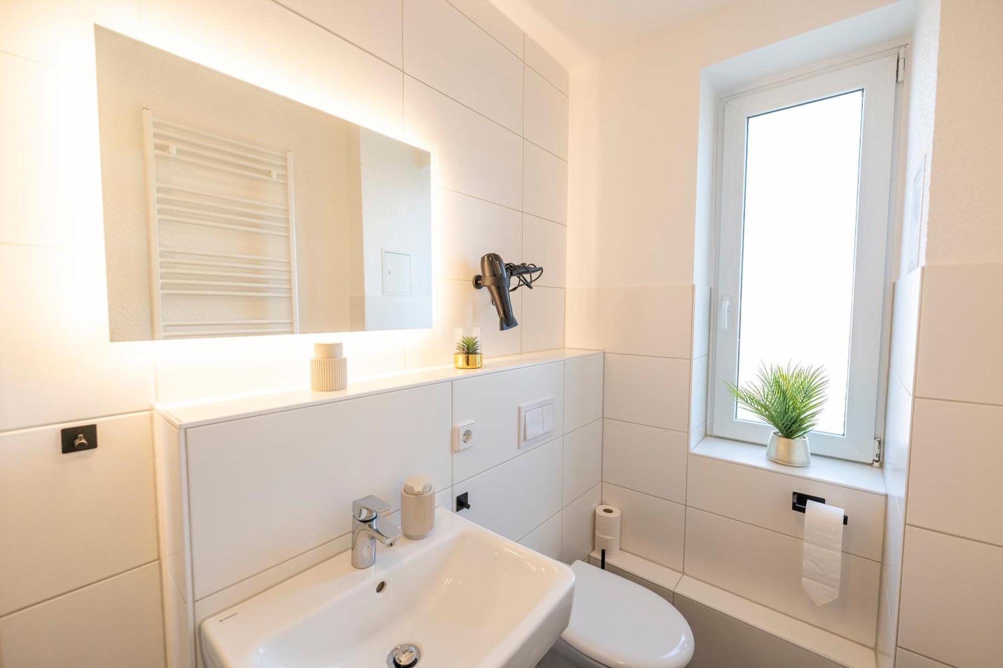 Rr - Central Apartment 80Qm - Balcony - Washer Magdeburgo Esterno foto